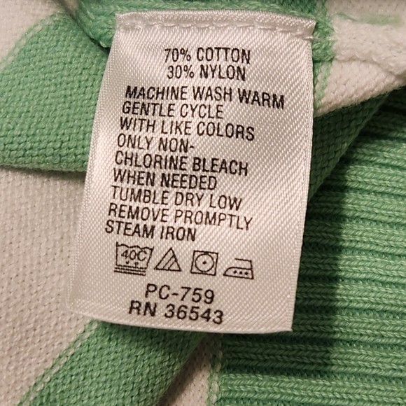 💕NWT IZOD Green and White Striped Sweater Size Small - Picture 9 of 9